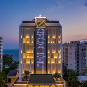 Oz & Adult Only 16 ***** Antalya